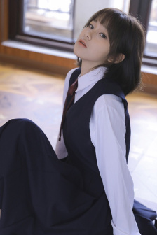 夏天校服太透了R头凸出来了知乎